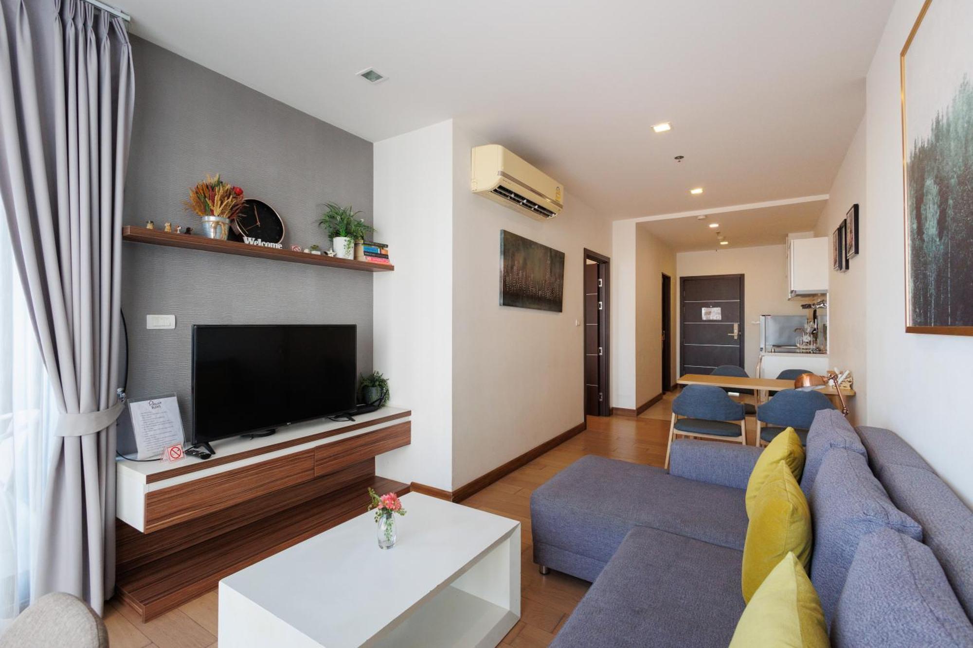 The Astra Condo City Center Чиангмай Екстериор снимка